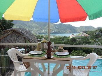 Hotel Casa Los Cerros Taganga 3*